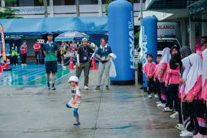 BIB: 
                            <button type="button" onclick="openModal(26206417)" class="btn btn-primary btn-sm float-right btn-popup" data-toggle="modal" data-target=".modal-high-quality">
                        <i class="fas fa-shopping-cart"></i> Add to Cart
                    </button>
                                            <button type="button" onclick="isThisMe(26206417, true)" class="btn btn-success btn-sm float-right btn-popup btn-isme hidden" data-toggle="tooltip" data-placement="bottom" title="นี่คือรูปของคุณใช่ไหม คลิกที่นี่เพื่อเอาเข้าอัลบั้ม">
                        <i class="fas fa-plus"></i> Add to album
                    </button>
                    <button type="button" onclick="isThisMe(26206417, false)" class="btn btn-warning btn-sm float-right btn-popup btn-isnotme hidden">
                        <i class="fas fa-ban"></i> Remove from album
                    </button>