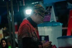 BIB: 
                            <button type="button" onclick="openModal(26212931)" class="btn btn-primary btn-sm float-right btn-popup" data-toggle="modal" data-target=".modal-high-quality">
                        <i class="fas fa-shopping-cart"></i> Add to Cart
                    </button>
                                            <button type="button" onclick="isThisMe(26212931, true)" class="btn btn-success btn-sm float-right btn-popup btn-isme hidden" data-toggle="tooltip" data-placement="bottom" title="นี่คือรูปของคุณใช่ไหม คลิกที่นี่เพื่อเอาเข้าอัลบั้ม">
                        <i class="fas fa-plus"></i> Add to album
                    </button>
                    <button type="button" onclick="isThisMe(26212931, false)" class="btn btn-warning btn-sm float-right btn-popup btn-isnotme hidden">
                        <i class="fas fa-ban"></i> Remove from album
                    </button>