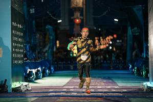 BIB: 
                            <button type="button" onclick="openModal(26488670)" class="btn btn-primary btn-sm float-right btn-popup" data-toggle="modal" data-target=".modal-high-quality">
                        <i class="fas fa-shopping-cart"></i> Add to Cart
                    </button>
                                            <button type="button" onclick="isThisMe(26488670, true)" class="btn btn-success btn-sm float-right btn-popup btn-isme hidden" data-toggle="tooltip" data-placement="bottom" title="นี่คือรูปของคุณใช่ไหม คลิกที่นี่เพื่อเอาเข้าอัลบั้ม">
                        <i class="fas fa-plus"></i> Add to album
                    </button>
                    <button type="button" onclick="isThisMe(26488670, false)" class="btn btn-warning btn-sm float-right btn-popup btn-isnotme hidden">
                        <i class="fas fa-ban"></i> Remove from album
                    </button>