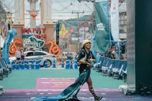 BIB: 
                            <button type="button" onclick="openModal(26467853)" class="btn btn-primary btn-sm float-right btn-popup" data-toggle="modal" data-target=".modal-high-quality">
                        <i class="fas fa-shopping-cart"></i> Add to Cart
                    </button>
                                            <button type="button" onclick="isThisMe(26467853, true)" class="btn btn-success btn-sm float-right btn-popup btn-isme hidden" data-toggle="tooltip" data-placement="bottom" title="นี่คือรูปของคุณใช่ไหม คลิกที่นี่เพื่อเอาเข้าอัลบั้ม">
                        <i class="fas fa-plus"></i> Add to album
                    </button>
                    <button type="button" onclick="isThisMe(26467853, false)" class="btn btn-warning btn-sm float-right btn-popup btn-isnotme hidden">
                        <i class="fas fa-ban"></i> Remove from album
                    </button>