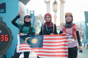 BIB: 
                            <button type="button" onclick="openModal(26480576)" class="btn btn-primary btn-sm float-right btn-popup" data-toggle="modal" data-target=".modal-high-quality">
                        <i class="fas fa-shopping-cart"></i> Add to Cart
                    </button>
                                            <button type="button" onclick="isThisMe(26480576, true)" class="btn btn-success btn-sm float-right btn-popup btn-isme hidden" data-toggle="tooltip" data-placement="bottom" title="นี่คือรูปของคุณใช่ไหม คลิกที่นี่เพื่อเอาเข้าอัลบั้ม">
                        <i class="fas fa-plus"></i> Add to album
                    </button>
                    <button type="button" onclick="isThisMe(26480576, false)" class="btn btn-warning btn-sm float-right btn-popup btn-isnotme hidden">
                        <i class="fas fa-ban"></i> Remove from album
                    </button>