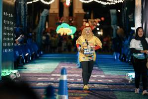 BIB: 
                            <button type="button" onclick="openModal(26462350)" class="btn btn-primary btn-sm float-right btn-popup" data-toggle="modal" data-target=".modal-high-quality">
                        <i class="fas fa-shopping-cart"></i> Add to Cart
                    </button>
                                            <button type="button" onclick="isThisMe(26462350, true)" class="btn btn-success btn-sm float-right btn-popup btn-isme hidden" data-toggle="tooltip" data-placement="bottom" title="นี่คือรูปของคุณใช่ไหม คลิกที่นี่เพื่อเอาเข้าอัลบั้ม">
                        <i class="fas fa-plus"></i> Add to album
                    </button>
                    <button type="button" onclick="isThisMe(26462350, false)" class="btn btn-warning btn-sm float-right btn-popup btn-isnotme hidden">
                        <i class="fas fa-ban"></i> Remove from album
                    </button>