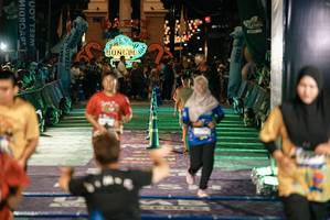 BIB: 
                            <button type="button" onclick="openModal(26453256)" class="btn btn-primary btn-sm float-right btn-popup" data-toggle="modal" data-target=".modal-high-quality">
                        <i class="fas fa-shopping-cart"></i> Add to Cart
                    </button>
                                            <button type="button" onclick="isThisMe(26453256, true)" class="btn btn-success btn-sm float-right btn-popup btn-isme hidden" data-toggle="tooltip" data-placement="bottom" title="นี่คือรูปของคุณใช่ไหม คลิกที่นี่เพื่อเอาเข้าอัลบั้ม">
                        <i class="fas fa-plus"></i> Add to album
                    </button>
                    <button type="button" onclick="isThisMe(26453256, false)" class="btn btn-warning btn-sm float-right btn-popup btn-isnotme hidden">
                        <i class="fas fa-ban"></i> Remove from album
                    </button>