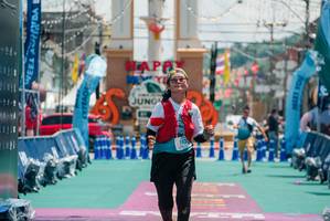 BIB: 
                            <button type="button" onclick="openModal(26509670)" class="btn btn-primary btn-sm float-right btn-popup" data-toggle="modal" data-target=".modal-high-quality">
                        <i class="fas fa-shopping-cart"></i> Add to Cart
                    </button>
                                            <button type="button" onclick="isThisMe(26509670, true)" class="btn btn-success btn-sm float-right btn-popup btn-isme hidden" data-toggle="tooltip" data-placement="bottom" title="นี่คือรูปของคุณใช่ไหม คลิกที่นี่เพื่อเอาเข้าอัลบั้ม">
                        <i class="fas fa-plus"></i> Add to album
                    </button>
                    <button type="button" onclick="isThisMe(26509670, false)" class="btn btn-warning btn-sm float-right btn-popup btn-isnotme hidden">
                        <i class="fas fa-ban"></i> Remove from album
                    </button>