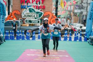 BIB: 
                            <button type="button" onclick="openModal(26511576)" class="btn btn-primary btn-sm float-right btn-popup" data-toggle="modal" data-target=".modal-high-quality">
                        <i class="fas fa-shopping-cart"></i> Add to Cart
                    </button>
                                            <button type="button" onclick="isThisMe(26511576, true)" class="btn btn-success btn-sm float-right btn-popup btn-isme hidden" data-toggle="tooltip" data-placement="bottom" title="นี่คือรูปของคุณใช่ไหม คลิกที่นี่เพื่อเอาเข้าอัลบั้ม">
                        <i class="fas fa-plus"></i> Add to album
                    </button>
                    <button type="button" onclick="isThisMe(26511576, false)" class="btn btn-warning btn-sm float-right btn-popup btn-isnotme hidden">
                        <i class="fas fa-ban"></i> Remove from album
                    </button>