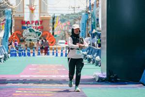 BIB: 
                            <button type="button" onclick="openModal(26509604)" class="btn btn-primary btn-sm float-right btn-popup" data-toggle="modal" data-target=".modal-high-quality">
                        <i class="fas fa-shopping-cart"></i> Add to Cart
                    </button>
                                            <button type="button" onclick="isThisMe(26509604, true)" class="btn btn-success btn-sm float-right btn-popup btn-isme hidden" data-toggle="tooltip" data-placement="bottom" title="นี่คือรูปของคุณใช่ไหม คลิกที่นี่เพื่อเอาเข้าอัลบั้ม">
                        <i class="fas fa-plus"></i> Add to album
                    </button>
                    <button type="button" onclick="isThisMe(26509604, false)" class="btn btn-warning btn-sm float-right btn-popup btn-isnotme hidden">
                        <i class="fas fa-ban"></i> Remove from album
                    </button>