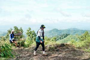 BIB: 
                            <button type="button" onclick="openModal(26521801)" class="btn btn-primary btn-sm float-right btn-popup" data-toggle="modal" data-target=".modal-high-quality">
                        <i class="fas fa-shopping-cart"></i> Add to Cart
                    </button>
                                            <button type="button" onclick="isThisMe(26521801, true)" class="btn btn-success btn-sm float-right btn-popup btn-isme hidden" data-toggle="tooltip" data-placement="bottom" title="นี่คือรูปของคุณใช่ไหม คลิกที่นี่เพื่อเอาเข้าอัลบั้ม">
                        <i class="fas fa-plus"></i> Add to album
                    </button>
                    <button type="button" onclick="isThisMe(26521801, false)" class="btn btn-warning btn-sm float-right btn-popup btn-isnotme hidden">
                        <i class="fas fa-ban"></i> Remove from album
                    </button>