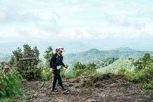 BIB: 
                            <button type="button" onclick="openModal(26521972)" class="btn btn-primary btn-sm float-right btn-popup" data-toggle="modal" data-target=".modal-high-quality">
                        <i class="fas fa-shopping-cart"></i> Add to Cart
                    </button>
                                            <button type="button" onclick="isThisMe(26521972, true)" class="btn btn-success btn-sm float-right btn-popup btn-isme hidden" data-toggle="tooltip" data-placement="bottom" title="นี่คือรูปของคุณใช่ไหม คลิกที่นี่เพื่อเอาเข้าอัลบั้ม">
                        <i class="fas fa-plus"></i> Add to album
                    </button>
                    <button type="button" onclick="isThisMe(26521972, false)" class="btn btn-warning btn-sm float-right btn-popup btn-isnotme hidden">
                        <i class="fas fa-ban"></i> Remove from album
                    </button>