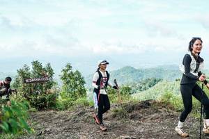 BIB: 
                            <button type="button" onclick="openModal(26521917)" class="btn btn-primary btn-sm float-right btn-popup" data-toggle="modal" data-target=".modal-high-quality">
                        <i class="fas fa-shopping-cart"></i> Add to Cart
                    </button>
                                            <button type="button" onclick="isThisMe(26521917, true)" class="btn btn-success btn-sm float-right btn-popup btn-isme hidden" data-toggle="tooltip" data-placement="bottom" title="นี่คือรูปของคุณใช่ไหม คลิกที่นี่เพื่อเอาเข้าอัลบั้ม">
                        <i class="fas fa-plus"></i> Add to album
                    </button>
                    <button type="button" onclick="isThisMe(26521917, false)" class="btn btn-warning btn-sm float-right btn-popup btn-isnotme hidden">
                        <i class="fas fa-ban"></i> Remove from album
                    </button>