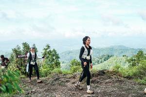 BIB: 
                            <button type="button" onclick="openModal(26521916)" class="btn btn-primary btn-sm float-right btn-popup" data-toggle="modal" data-target=".modal-high-quality">
                        <i class="fas fa-shopping-cart"></i> Add to Cart
                    </button>
                                            <button type="button" onclick="isThisMe(26521916, true)" class="btn btn-success btn-sm float-right btn-popup btn-isme hidden" data-toggle="tooltip" data-placement="bottom" title="นี่คือรูปของคุณใช่ไหม คลิกที่นี่เพื่อเอาเข้าอัลบั้ม">
                        <i class="fas fa-plus"></i> Add to album
                    </button>
                    <button type="button" onclick="isThisMe(26521916, false)" class="btn btn-warning btn-sm float-right btn-popup btn-isnotme hidden">
                        <i class="fas fa-ban"></i> Remove from album
                    </button>