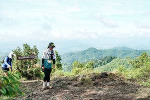 BIB: 
                            <button type="button" onclick="openModal(26521790)" class="btn btn-primary btn-sm float-right btn-popup" data-toggle="modal" data-target=".modal-high-quality">
                        <i class="fas fa-shopping-cart"></i> Add to Cart
                    </button>
                                            <button type="button" onclick="isThisMe(26521790, true)" class="btn btn-success btn-sm float-right btn-popup btn-isme hidden" data-toggle="tooltip" data-placement="bottom" title="นี่คือรูปของคุณใช่ไหม คลิกที่นี่เพื่อเอาเข้าอัลบั้ม">
                        <i class="fas fa-plus"></i> Add to album
                    </button>
                    <button type="button" onclick="isThisMe(26521790, false)" class="btn btn-warning btn-sm float-right btn-popup btn-isnotme hidden">
                        <i class="fas fa-ban"></i> Remove from album
                    </button>