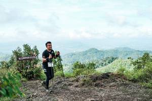 BIB: 
                            <button type="button" onclick="openModal(26521963)" class="btn btn-primary btn-sm float-right btn-popup" data-toggle="modal" data-target=".modal-high-quality">
                        <i class="fas fa-shopping-cart"></i> Add to Cart
                    </button>
                                            <button type="button" onclick="isThisMe(26521963, true)" class="btn btn-success btn-sm float-right btn-popup btn-isme hidden" data-toggle="tooltip" data-placement="bottom" title="นี่คือรูปของคุณใช่ไหม คลิกที่นี่เพื่อเอาเข้าอัลบั้ม">
                        <i class="fas fa-plus"></i> Add to album
                    </button>
                    <button type="button" onclick="isThisMe(26521963, false)" class="btn btn-warning btn-sm float-right btn-popup btn-isnotme hidden">
                        <i class="fas fa-ban"></i> Remove from album
                    </button>