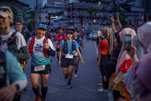 BIB: 
                            <button type="button" onclick="openModal(26356781)" class="btn btn-primary btn-sm float-right btn-popup" data-toggle="modal" data-target=".modal-high-quality">
                        <i class="fas fa-shopping-cart"></i> Add to Cart
                    </button>
                                            <button type="button" onclick="isThisMe(26356781, true)" class="btn btn-success btn-sm float-right btn-popup btn-isme hidden" data-toggle="tooltip" data-placement="bottom" title="นี่คือรูปของคุณใช่ไหม คลิกที่นี่เพื่อเอาเข้าอัลบั้ม">
                        <i class="fas fa-plus"></i> Add to album
                    </button>
                    <button type="button" onclick="isThisMe(26356781, false)" class="btn btn-warning btn-sm float-right btn-popup btn-isnotme hidden">
                        <i class="fas fa-ban"></i> Remove from album
                    </button>