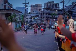 BIB: 
                            <button type="button" onclick="openModal(26338983)" class="btn btn-primary btn-sm float-right btn-popup" data-toggle="modal" data-target=".modal-high-quality">
                        <i class="fas fa-shopping-cart"></i> Add to Cart
                    </button>
                                            <button type="button" onclick="isThisMe(26338983, true)" class="btn btn-success btn-sm float-right btn-popup btn-isme hidden" data-toggle="tooltip" data-placement="bottom" title="นี่คือรูปของคุณใช่ไหม คลิกที่นี่เพื่อเอาเข้าอัลบั้ม">
                        <i class="fas fa-plus"></i> Add to album
                    </button>
                    <button type="button" onclick="isThisMe(26338983, false)" class="btn btn-warning btn-sm float-right btn-popup btn-isnotme hidden">
                        <i class="fas fa-ban"></i> Remove from album
                    </button>