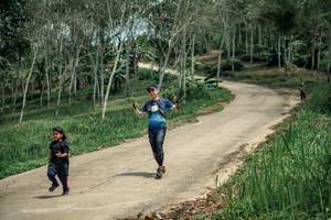 BIB: 
                            <button type="button" onclick="openModal(26485062)" class="btn btn-primary btn-sm float-right btn-popup" data-toggle="modal" data-target=".modal-high-quality">
                        <i class="fas fa-shopping-cart"></i> Add to Cart
                    </button>
                                            <button type="button" onclick="isThisMe(26485062, true)" class="btn btn-success btn-sm float-right btn-popup btn-isme hidden" data-toggle="tooltip" data-placement="bottom" title="นี่คือรูปของคุณใช่ไหม คลิกที่นี่เพื่อเอาเข้าอัลบั้ม">
                        <i class="fas fa-plus"></i> Add to album
                    </button>
                    <button type="button" onclick="isThisMe(26485062, false)" class="btn btn-warning btn-sm float-right btn-popup btn-isnotme hidden">
                        <i class="fas fa-ban"></i> Remove from album
                    </button>