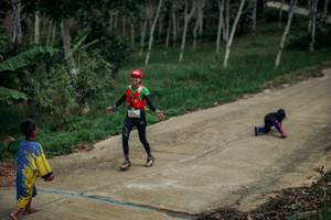 BIB: 
                            <button type="button" onclick="openModal(26483015)" class="btn btn-primary btn-sm float-right btn-popup" data-toggle="modal" data-target=".modal-high-quality">
                        <i class="fas fa-shopping-cart"></i> Add to Cart
                    </button>
                                            <button type="button" onclick="isThisMe(26483015, true)" class="btn btn-success btn-sm float-right btn-popup btn-isme hidden" data-toggle="tooltip" data-placement="bottom" title="นี่คือรูปของคุณใช่ไหม คลิกที่นี่เพื่อเอาเข้าอัลบั้ม">
                        <i class="fas fa-plus"></i> Add to album
                    </button>
                    <button type="button" onclick="isThisMe(26483015, false)" class="btn btn-warning btn-sm float-right btn-popup btn-isnotme hidden">
                        <i class="fas fa-ban"></i> Remove from album
                    </button>