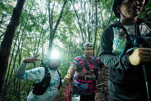 BIB: 
                            <button type="button" onclick="openModal(26523619)" class="btn btn-primary btn-sm float-right btn-popup" data-toggle="modal" data-target=".modal-high-quality">
                        <i class="fas fa-shopping-cart"></i> Add to Cart
                    </button>
                                            <button type="button" onclick="isThisMe(26523619, true)" class="btn btn-success btn-sm float-right btn-popup btn-isme hidden" data-toggle="tooltip" data-placement="bottom" title="นี่คือรูปของคุณใช่ไหม คลิกที่นี่เพื่อเอาเข้าอัลบั้ม">
                        <i class="fas fa-plus"></i> Add to album
                    </button>
                    <button type="button" onclick="isThisMe(26523619, false)" class="btn btn-warning btn-sm float-right btn-popup btn-isnotme hidden">
                        <i class="fas fa-ban"></i> Remove from album
                    </button>