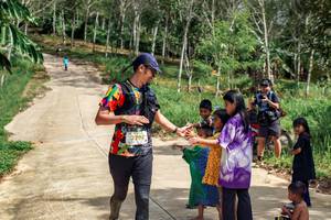 BIB: 
                            <button type="button" onclick="openModal(26474949)" class="btn btn-primary btn-sm float-right btn-popup" data-toggle="modal" data-target=".modal-high-quality">
                        <i class="fas fa-shopping-cart"></i> Add to Cart
                    </button>
                                            <button type="button" onclick="isThisMe(26474949, true)" class="btn btn-success btn-sm float-right btn-popup btn-isme hidden" data-toggle="tooltip" data-placement="bottom" title="นี่คือรูปของคุณใช่ไหม คลิกที่นี่เพื่อเอาเข้าอัลบั้ม">
                        <i class="fas fa-plus"></i> Add to album
                    </button>
                    <button type="button" onclick="isThisMe(26474949, false)" class="btn btn-warning btn-sm float-right btn-popup btn-isnotme hidden">
                        <i class="fas fa-ban"></i> Remove from album
                    </button>