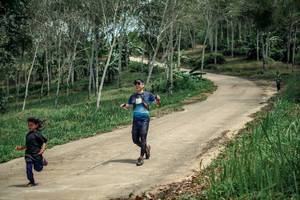 BIB: 
                            <button type="button" onclick="openModal(26485070)" class="btn btn-primary btn-sm float-right btn-popup" data-toggle="modal" data-target=".modal-high-quality">
                        <i class="fas fa-shopping-cart"></i> Add to Cart
                    </button>
                                            <button type="button" onclick="isThisMe(26485070, true)" class="btn btn-success btn-sm float-right btn-popup btn-isme hidden" data-toggle="tooltip" data-placement="bottom" title="นี่คือรูปของคุณใช่ไหม คลิกที่นี่เพื่อเอาเข้าอัลบั้ม">
                        <i class="fas fa-plus"></i> Add to album
                    </button>
                    <button type="button" onclick="isThisMe(26485070, false)" class="btn btn-warning btn-sm float-right btn-popup btn-isnotme hidden">
                        <i class="fas fa-ban"></i> Remove from album
                    </button>