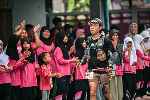 BIB: 
                            <button type="button" onclick="openModal(26210554)" class="btn btn-primary btn-sm float-right btn-popup" data-toggle="modal" data-target=".modal-high-quality">
                        <i class="fas fa-shopping-cart"></i> Add to Cart
                    </button>
                                            <button type="button" onclick="isThisMe(26210554, true)" class="btn btn-success btn-sm float-right btn-popup btn-isme hidden" data-toggle="tooltip" data-placement="bottom" title="นี่คือรูปของคุณใช่ไหม คลิกที่นี่เพื่อเอาเข้าอัลบั้ม">
                        <i class="fas fa-plus"></i> Add to album
                    </button>
                    <button type="button" onclick="isThisMe(26210554, false)" class="btn btn-warning btn-sm float-right btn-popup btn-isnotme hidden">
                        <i class="fas fa-ban"></i> Remove from album
                    </button>