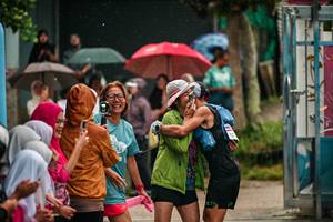 BIB: 
                            <button type="button" onclick="openModal(26210341)" class="btn btn-primary btn-sm float-right btn-popup" data-toggle="modal" data-target=".modal-high-quality">
                        <i class="fas fa-shopping-cart"></i> Add to Cart
                    </button>
                                            <button type="button" onclick="isThisMe(26210341, true)" class="btn btn-success btn-sm float-right btn-popup btn-isme hidden" data-toggle="tooltip" data-placement="bottom" title="นี่คือรูปของคุณใช่ไหม คลิกที่นี่เพื่อเอาเข้าอัลบั้ม">
                        <i class="fas fa-plus"></i> Add to album
                    </button>
                    <button type="button" onclick="isThisMe(26210341, false)" class="btn btn-warning btn-sm float-right btn-popup btn-isnotme hidden">
                        <i class="fas fa-ban"></i> Remove from album
                    </button>