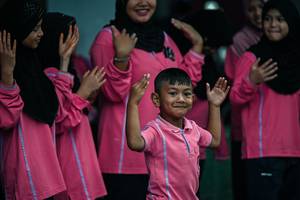 BIB: 
                            <button type="button" onclick="openModal(26210124)" class="btn btn-primary btn-sm float-right btn-popup" data-toggle="modal" data-target=".modal-high-quality">
                        <i class="fas fa-shopping-cart"></i> Add to Cart
                    </button>
                                            <button type="button" onclick="isThisMe(26210124, true)" class="btn btn-success btn-sm float-right btn-popup btn-isme hidden" data-toggle="tooltip" data-placement="bottom" title="นี่คือรูปของคุณใช่ไหม คลิกที่นี่เพื่อเอาเข้าอัลบั้ม">
                        <i class="fas fa-plus"></i> Add to album
                    </button>
                    <button type="button" onclick="isThisMe(26210124, false)" class="btn btn-warning btn-sm float-right btn-popup btn-isnotme hidden">
                        <i class="fas fa-ban"></i> Remove from album
                    </button>