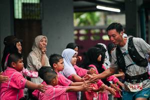 BIB: 
                            <button type="button" onclick="openModal(26214725)" class="btn btn-primary btn-sm float-right btn-popup" data-toggle="modal" data-target=".modal-high-quality">
                        <i class="fas fa-shopping-cart"></i> Add to Cart
                    </button>
                                            <button type="button" onclick="isThisMe(26214725, true)" class="btn btn-success btn-sm float-right btn-popup btn-isme hidden" data-toggle="tooltip" data-placement="bottom" title="นี่คือรูปของคุณใช่ไหม คลิกที่นี่เพื่อเอาเข้าอัลบั้ม">
                        <i class="fas fa-plus"></i> Add to album
                    </button>
                    <button type="button" onclick="isThisMe(26214725, false)" class="btn btn-warning btn-sm float-right btn-popup btn-isnotme hidden">
                        <i class="fas fa-ban"></i> Remove from album
                    </button>