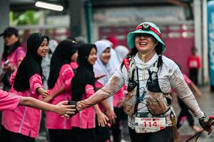 BIB: 
                            <button type="button" onclick="openModal(26214902)" class="btn btn-primary btn-sm float-right btn-popup" data-toggle="modal" data-target=".modal-high-quality">
                        <i class="fas fa-shopping-cart"></i> Add to Cart
                    </button>
                                            <button type="button" onclick="isThisMe(26214902, true)" class="btn btn-success btn-sm float-right btn-popup btn-isme hidden" data-toggle="tooltip" data-placement="bottom" title="นี่คือรูปของคุณใช่ไหม คลิกที่นี่เพื่อเอาเข้าอัลบั้ม">
                        <i class="fas fa-plus"></i> Add to album
                    </button>
                    <button type="button" onclick="isThisMe(26214902, false)" class="btn btn-warning btn-sm float-right btn-popup btn-isnotme hidden">
                        <i class="fas fa-ban"></i> Remove from album
                    </button>