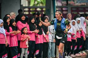 BIB: 
                            <button type="button" onclick="openModal(26210565)" class="btn btn-primary btn-sm float-right btn-popup" data-toggle="modal" data-target=".modal-high-quality">
                        <i class="fas fa-shopping-cart"></i> Add to Cart
                    </button>
                                            <button type="button" onclick="isThisMe(26210565, true)" class="btn btn-success btn-sm float-right btn-popup btn-isme hidden" data-toggle="tooltip" data-placement="bottom" title="นี่คือรูปของคุณใช่ไหม คลิกที่นี่เพื่อเอาเข้าอัลบั้ม">
                        <i class="fas fa-plus"></i> Add to album
                    </button>
                    <button type="button" onclick="isThisMe(26210565, false)" class="btn btn-warning btn-sm float-right btn-popup btn-isnotme hidden">
                        <i class="fas fa-ban"></i> Remove from album
                    </button>