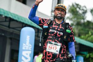 BIB: 
                            <button type="button" onclick="openModal(26505613)" class="btn btn-primary btn-sm float-right btn-popup" data-toggle="modal" data-target=".modal-high-quality">
                        <i class="fas fa-shopping-cart"></i> Add to Cart
                    </button>
                                            <button type="button" onclick="isThisMe(26505613, true)" class="btn btn-success btn-sm float-right btn-popup btn-isme hidden" data-toggle="tooltip" data-placement="bottom" title="นี่คือรูปของคุณใช่ไหม คลิกที่นี่เพื่อเอาเข้าอัลบั้ม">
                        <i class="fas fa-plus"></i> Add to album
                    </button>
                    <button type="button" onclick="isThisMe(26505613, false)" class="btn btn-warning btn-sm float-right btn-popup btn-isnotme hidden">
                        <i class="fas fa-ban"></i> Remove from album
                    </button>