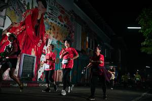 BIB: 
                            <button type="button" onclick="openModal(26286388)" class="btn btn-primary btn-sm float-right btn-popup" data-toggle="modal" data-target=".modal-high-quality">
                        <i class="fas fa-shopping-cart"></i> Add to Cart
                    </button>
                                            <button type="button" onclick="isThisMe(26286388, true)" class="btn btn-success btn-sm float-right btn-popup btn-isme hidden" data-toggle="tooltip" data-placement="bottom" title="นี่คือรูปของคุณใช่ไหม คลิกที่นี่เพื่อเอาเข้าอัลบั้ม">
                        <i class="fas fa-plus"></i> Add to album
                    </button>
                    <button type="button" onclick="isThisMe(26286388, false)" class="btn btn-warning btn-sm float-right btn-popup btn-isnotme hidden">
                        <i class="fas fa-ban"></i> Remove from album
                    </button>