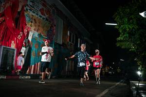 BIB: 
                            <button type="button" onclick="openModal(26285919)" class="btn btn-primary btn-sm float-right btn-popup" data-toggle="modal" data-target=".modal-high-quality">
                        <i class="fas fa-shopping-cart"></i> Add to Cart
                    </button>
                                            <button type="button" onclick="isThisMe(26285919, true)" class="btn btn-success btn-sm float-right btn-popup btn-isme hidden" data-toggle="tooltip" data-placement="bottom" title="นี่คือรูปของคุณใช่ไหม คลิกที่นี่เพื่อเอาเข้าอัลบั้ม">
                        <i class="fas fa-plus"></i> Add to album
                    </button>
                    <button type="button" onclick="isThisMe(26285919, false)" class="btn btn-warning btn-sm float-right btn-popup btn-isnotme hidden">
                        <i class="fas fa-ban"></i> Remove from album
                    </button>