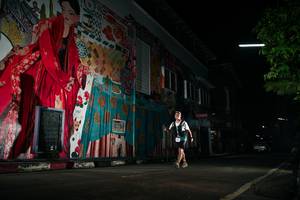 BIB: 
                            <button type="button" onclick="openModal(26288010)" class="btn btn-primary btn-sm float-right btn-popup" data-toggle="modal" data-target=".modal-high-quality">
                        <i class="fas fa-shopping-cart"></i> Add to Cart
                    </button>
                                            <button type="button" onclick="isThisMe(26288010, true)" class="btn btn-success btn-sm float-right btn-popup btn-isme hidden" data-toggle="tooltip" data-placement="bottom" title="นี่คือรูปของคุณใช่ไหม คลิกที่นี่เพื่อเอาเข้าอัลบั้ม">
                        <i class="fas fa-plus"></i> Add to album
                    </button>
                    <button type="button" onclick="isThisMe(26288010, false)" class="btn btn-warning btn-sm float-right btn-popup btn-isnotme hidden">
                        <i class="fas fa-ban"></i> Remove from album
                    </button>