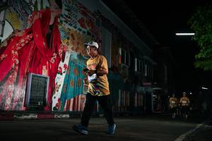 BIB: 
                            <button type="button" onclick="openModal(26286635)" class="btn btn-primary btn-sm float-right btn-popup" data-toggle="modal" data-target=".modal-high-quality">
                        <i class="fas fa-shopping-cart"></i> Add to Cart
                    </button>
                                            <button type="button" onclick="isThisMe(26286635, true)" class="btn btn-success btn-sm float-right btn-popup btn-isme hidden" data-toggle="tooltip" data-placement="bottom" title="นี่คือรูปของคุณใช่ไหม คลิกที่นี่เพื่อเอาเข้าอัลบั้ม">
                        <i class="fas fa-plus"></i> Add to album
                    </button>
                    <button type="button" onclick="isThisMe(26286635, false)" class="btn btn-warning btn-sm float-right btn-popup btn-isnotme hidden">
                        <i class="fas fa-ban"></i> Remove from album
                    </button>