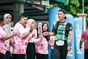 BIB: 
                            <button type="button" onclick="openModal(26502732)" class="btn btn-primary btn-sm float-right btn-popup" data-toggle="modal" data-target=".modal-high-quality">
                        <i class="fas fa-shopping-cart"></i> Add to Cart
                    </button>
                                            <button type="button" onclick="isThisMe(26502732, true)" class="btn btn-success btn-sm float-right btn-popup btn-isme hidden" data-toggle="tooltip" data-placement="bottom" title="นี่คือรูปของคุณใช่ไหม คลิกที่นี่เพื่อเอาเข้าอัลบั้ม">
                        <i class="fas fa-plus"></i> Add to album
                    </button>
                    <button type="button" onclick="isThisMe(26502732, false)" class="btn btn-warning btn-sm float-right btn-popup btn-isnotme hidden">
                        <i class="fas fa-ban"></i> Remove from album
                    </button>