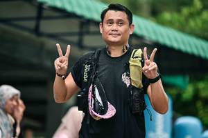 BIB: 
                            <button type="button" onclick="openModal(26504614)" class="btn btn-primary btn-sm float-right btn-popup" data-toggle="modal" data-target=".modal-high-quality">
                        <i class="fas fa-shopping-cart"></i> Add to Cart
                    </button>
                                            <button type="button" onclick="isThisMe(26504614, true)" class="btn btn-success btn-sm float-right btn-popup btn-isme hidden" data-toggle="tooltip" data-placement="bottom" title="นี่คือรูปของคุณใช่ไหม คลิกที่นี่เพื่อเอาเข้าอัลบั้ม">
                        <i class="fas fa-plus"></i> Add to album
                    </button>
                    <button type="button" onclick="isThisMe(26504614, false)" class="btn btn-warning btn-sm float-right btn-popup btn-isnotme hidden">
                        <i class="fas fa-ban"></i> Remove from album
                    </button>