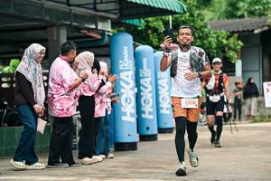 BIB: 
                            <button type="button" onclick="openModal(26501590)" class="btn btn-primary btn-sm float-right btn-popup" data-toggle="modal" data-target=".modal-high-quality">
                        <i class="fas fa-shopping-cart"></i> Add to Cart
                    </button>
                                            <button type="button" onclick="isThisMe(26501590, true)" class="btn btn-success btn-sm float-right btn-popup btn-isme hidden" data-toggle="tooltip" data-placement="bottom" title="นี่คือรูปของคุณใช่ไหม คลิกที่นี่เพื่อเอาเข้าอัลบั้ม">
                        <i class="fas fa-plus"></i> Add to album
                    </button>
                    <button type="button" onclick="isThisMe(26501590, false)" class="btn btn-warning btn-sm float-right btn-popup btn-isnotme hidden">
                        <i class="fas fa-ban"></i> Remove from album
                    </button>