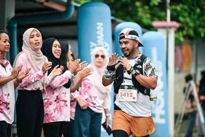 BIB: 
                            <button type="button" onclick="openModal(26503195)" class="btn btn-primary btn-sm float-right btn-popup" data-toggle="modal" data-target=".modal-high-quality">
                        <i class="fas fa-shopping-cart"></i> Add to Cart
                    </button>
                                            <button type="button" onclick="isThisMe(26503195, true)" class="btn btn-success btn-sm float-right btn-popup btn-isme hidden" data-toggle="tooltip" data-placement="bottom" title="นี่คือรูปของคุณใช่ไหม คลิกที่นี่เพื่อเอาเข้าอัลบั้ม">
                        <i class="fas fa-plus"></i> Add to album
                    </button>
                    <button type="button" onclick="isThisMe(26503195, false)" class="btn btn-warning btn-sm float-right btn-popup btn-isnotme hidden">
                        <i class="fas fa-ban"></i> Remove from album
                    </button>