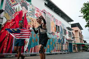 BIB: 
                            <button type="button" onclick="openModal(26287578)" class="btn btn-primary btn-sm float-right btn-popup" data-toggle="modal" data-target=".modal-high-quality">
                        <i class="fas fa-shopping-cart"></i> Add to Cart
                    </button>
                                            <button type="button" onclick="isThisMe(26287578, true)" class="btn btn-success btn-sm float-right btn-popup btn-isme hidden" data-toggle="tooltip" data-placement="bottom" title="นี่คือรูปของคุณใช่ไหม คลิกที่นี่เพื่อเอาเข้าอัลบั้ม">
                        <i class="fas fa-plus"></i> Add to album
                    </button>
                    <button type="button" onclick="isThisMe(26287578, false)" class="btn btn-warning btn-sm float-right btn-popup btn-isnotme hidden">
                        <i class="fas fa-ban"></i> Remove from album
                    </button>