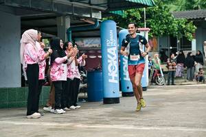 BIB: 
                            <button type="button" onclick="openModal(26500931)" class="btn btn-primary btn-sm float-right btn-popup" data-toggle="modal" data-target=".modal-high-quality">
                        <i class="fas fa-shopping-cart"></i> Add to Cart
                    </button>
                                            <button type="button" onclick="isThisMe(26500931, true)" class="btn btn-success btn-sm float-right btn-popup btn-isme hidden" data-toggle="tooltip" data-placement="bottom" title="นี่คือรูปของคุณใช่ไหม คลิกที่นี่เพื่อเอาเข้าอัลบั้ม">
                        <i class="fas fa-plus"></i> Add to album
                    </button>
                    <button type="button" onclick="isThisMe(26500931, false)" class="btn btn-warning btn-sm float-right btn-popup btn-isnotme hidden">
                        <i class="fas fa-ban"></i> Remove from album
                    </button>