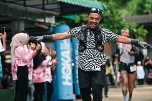 BIB: 
                            <button type="button" onclick="openModal(26501242)" class="btn btn-primary btn-sm float-right btn-popup" data-toggle="modal" data-target=".modal-high-quality">
                        <i class="fas fa-shopping-cart"></i> Add to Cart
                    </button>
                                            <button type="button" onclick="isThisMe(26501242, true)" class="btn btn-success btn-sm float-right btn-popup btn-isme hidden" data-toggle="tooltip" data-placement="bottom" title="นี่คือรูปของคุณใช่ไหม คลิกที่นี่เพื่อเอาเข้าอัลบั้ม">
                        <i class="fas fa-plus"></i> Add to album
                    </button>
                    <button type="button" onclick="isThisMe(26501242, false)" class="btn btn-warning btn-sm float-right btn-popup btn-isnotme hidden">
                        <i class="fas fa-ban"></i> Remove from album
                    </button>