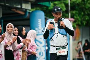 BIB: 
                            <button type="button" onclick="openModal(26503521)" class="btn btn-primary btn-sm float-right btn-popup" data-toggle="modal" data-target=".modal-high-quality">
                        <i class="fas fa-shopping-cart"></i> Add to Cart
                    </button>
                                            <button type="button" onclick="isThisMe(26503521, true)" class="btn btn-success btn-sm float-right btn-popup btn-isme hidden" data-toggle="tooltip" data-placement="bottom" title="นี่คือรูปของคุณใช่ไหม คลิกที่นี่เพื่อเอาเข้าอัลบั้ม">
                        <i class="fas fa-plus"></i> Add to album
                    </button>
                    <button type="button" onclick="isThisMe(26503521, false)" class="btn btn-warning btn-sm float-right btn-popup btn-isnotme hidden">
                        <i class="fas fa-ban"></i> Remove from album
                    </button>