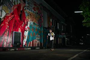 BIB: 
                            <button type="button" onclick="openModal(26288021)" class="btn btn-primary btn-sm float-right btn-popup" data-toggle="modal" data-target=".modal-high-quality">
                        <i class="fas fa-shopping-cart"></i> Add to Cart
                    </button>
                                            <button type="button" onclick="isThisMe(26288021, true)" class="btn btn-success btn-sm float-right btn-popup btn-isme hidden" data-toggle="tooltip" data-placement="bottom" title="นี่คือรูปของคุณใช่ไหม คลิกที่นี่เพื่อเอาเข้าอัลบั้ม">
                        <i class="fas fa-plus"></i> Add to album
                    </button>
                    <button type="button" onclick="isThisMe(26288021, false)" class="btn btn-warning btn-sm float-right btn-popup btn-isnotme hidden">
                        <i class="fas fa-ban"></i> Remove from album
                    </button>