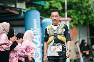 BIB: 
                            <button type="button" onclick="openModal(26503182)" class="btn btn-primary btn-sm float-right btn-popup" data-toggle="modal" data-target=".modal-high-quality">
                        <i class="fas fa-shopping-cart"></i> Add to Cart
                    </button>
                                            <button type="button" onclick="isThisMe(26503182, true)" class="btn btn-success btn-sm float-right btn-popup btn-isme hidden" data-toggle="tooltip" data-placement="bottom" title="นี่คือรูปของคุณใช่ไหม คลิกที่นี่เพื่อเอาเข้าอัลบั้ม">
                        <i class="fas fa-plus"></i> Add to album
                    </button>
                    <button type="button" onclick="isThisMe(26503182, false)" class="btn btn-warning btn-sm float-right btn-popup btn-isnotme hidden">
                        <i class="fas fa-ban"></i> Remove from album
                    </button>