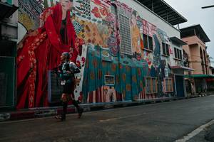 BIB: 
                            <button type="button" onclick="openModal(26287579)" class="btn btn-primary btn-sm float-right btn-popup" data-toggle="modal" data-target=".modal-high-quality">
                        <i class="fas fa-shopping-cart"></i> Add to Cart
                    </button>
                                            <button type="button" onclick="isThisMe(26287579, true)" class="btn btn-success btn-sm float-right btn-popup btn-isme hidden" data-toggle="tooltip" data-placement="bottom" title="นี่คือรูปของคุณใช่ไหม คลิกที่นี่เพื่อเอาเข้าอัลบั้ม">
                        <i class="fas fa-plus"></i> Add to album
                    </button>
                    <button type="button" onclick="isThisMe(26287579, false)" class="btn btn-warning btn-sm float-right btn-popup btn-isnotme hidden">
                        <i class="fas fa-ban"></i> Remove from album
                    </button>