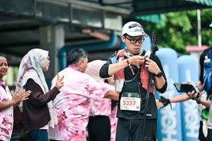 BIB: 
                            <button type="button" onclick="openModal(26502716)" class="btn btn-primary btn-sm float-right btn-popup" data-toggle="modal" data-target=".modal-high-quality">
                        <i class="fas fa-shopping-cart"></i> Add to Cart
                    </button>
                                            <button type="button" onclick="isThisMe(26502716, true)" class="btn btn-success btn-sm float-right btn-popup btn-isme hidden" data-toggle="tooltip" data-placement="bottom" title="นี่คือรูปของคุณใช่ไหม คลิกที่นี่เพื่อเอาเข้าอัลบั้ม">
                        <i class="fas fa-plus"></i> Add to album
                    </button>
                    <button type="button" onclick="isThisMe(26502716, false)" class="btn btn-warning btn-sm float-right btn-popup btn-isnotme hidden">
                        <i class="fas fa-ban"></i> Remove from album
                    </button>