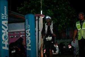 BIB: 
                            <button type="button" onclick="openModal(26498068)" class="btn btn-primary btn-sm float-right btn-popup" data-toggle="modal" data-target=".modal-high-quality">
                        <i class="fas fa-shopping-cart"></i> Add to Cart
                    </button>
                                            <button type="button" onclick="isThisMe(26498068, true)" class="btn btn-success btn-sm float-right btn-popup btn-isme hidden" data-toggle="tooltip" data-placement="bottom" title="นี่คือรูปของคุณใช่ไหม คลิกที่นี่เพื่อเอาเข้าอัลบั้ม">
                        <i class="fas fa-plus"></i> Add to album
                    </button>
                    <button type="button" onclick="isThisMe(26498068, false)" class="btn btn-warning btn-sm float-right btn-popup btn-isnotme hidden">
                        <i class="fas fa-ban"></i> Remove from album
                    </button>