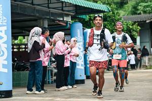 BIB: 
                            <button type="button" onclick="openModal(26501633)" class="btn btn-primary btn-sm float-right btn-popup" data-toggle="modal" data-target=".modal-high-quality">
                        <i class="fas fa-shopping-cart"></i> Add to Cart
                    </button>
                                            <button type="button" onclick="isThisMe(26501633, true)" class="btn btn-success btn-sm float-right btn-popup btn-isme hidden" data-toggle="tooltip" data-placement="bottom" title="นี่คือรูปของคุณใช่ไหม คลิกที่นี่เพื่อเอาเข้าอัลบั้ม">
                        <i class="fas fa-plus"></i> Add to album
                    </button>
                    <button type="button" onclick="isThisMe(26501633, false)" class="btn btn-warning btn-sm float-right btn-popup btn-isnotme hidden">
                        <i class="fas fa-ban"></i> Remove from album
                    </button>