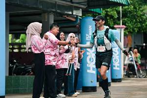 BIB: 
                            <button type="button" onclick="openModal(26501103)" class="btn btn-primary btn-sm float-right btn-popup" data-toggle="modal" data-target=".modal-high-quality">
                        <i class="fas fa-shopping-cart"></i> Add to Cart
                    </button>
                                            <button type="button" onclick="isThisMe(26501103, true)" class="btn btn-success btn-sm float-right btn-popup btn-isme hidden" data-toggle="tooltip" data-placement="bottom" title="นี่คือรูปของคุณใช่ไหม คลิกที่นี่เพื่อเอาเข้าอัลบั้ม">
                        <i class="fas fa-plus"></i> Add to album
                    </button>
                    <button type="button" onclick="isThisMe(26501103, false)" class="btn btn-warning btn-sm float-right btn-popup btn-isnotme hidden">
                        <i class="fas fa-ban"></i> Remove from album
                    </button>