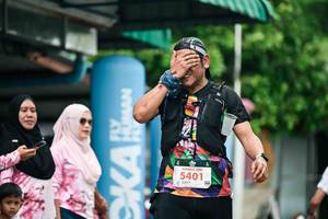 BIB: 
                            <button type="button" onclick="openModal(26505071)" class="btn btn-primary btn-sm float-right btn-popup" data-toggle="modal" data-target=".modal-high-quality">
                        <i class="fas fa-shopping-cart"></i> Add to Cart
                    </button>
                                            <button type="button" onclick="isThisMe(26505071, true)" class="btn btn-success btn-sm float-right btn-popup btn-isme hidden" data-toggle="tooltip" data-placement="bottom" title="นี่คือรูปของคุณใช่ไหม คลิกที่นี่เพื่อเอาเข้าอัลบั้ม">
                        <i class="fas fa-plus"></i> Add to album
                    </button>
                    <button type="button" onclick="isThisMe(26505071, false)" class="btn btn-warning btn-sm float-right btn-popup btn-isnotme hidden">
                        <i class="fas fa-ban"></i> Remove from album
                    </button>